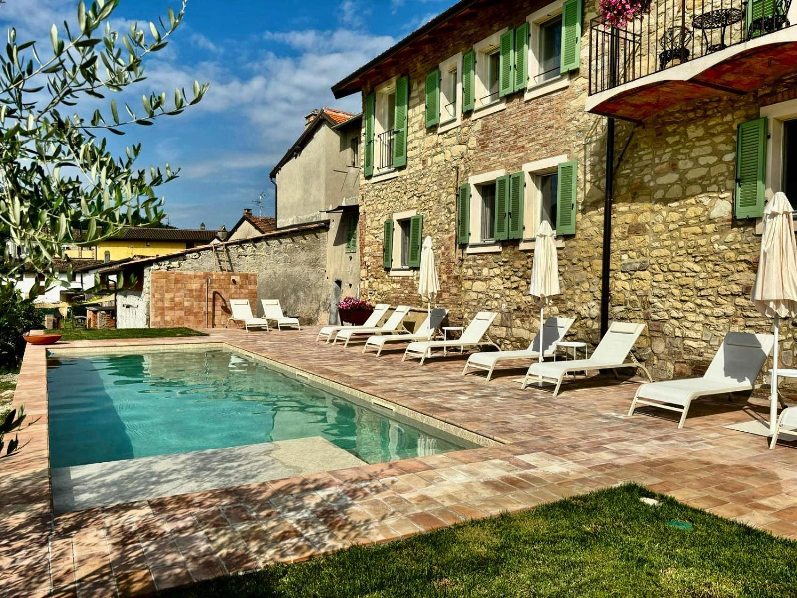 Relais Dal Cavaliere Hotel Castellino  Luaran gambar